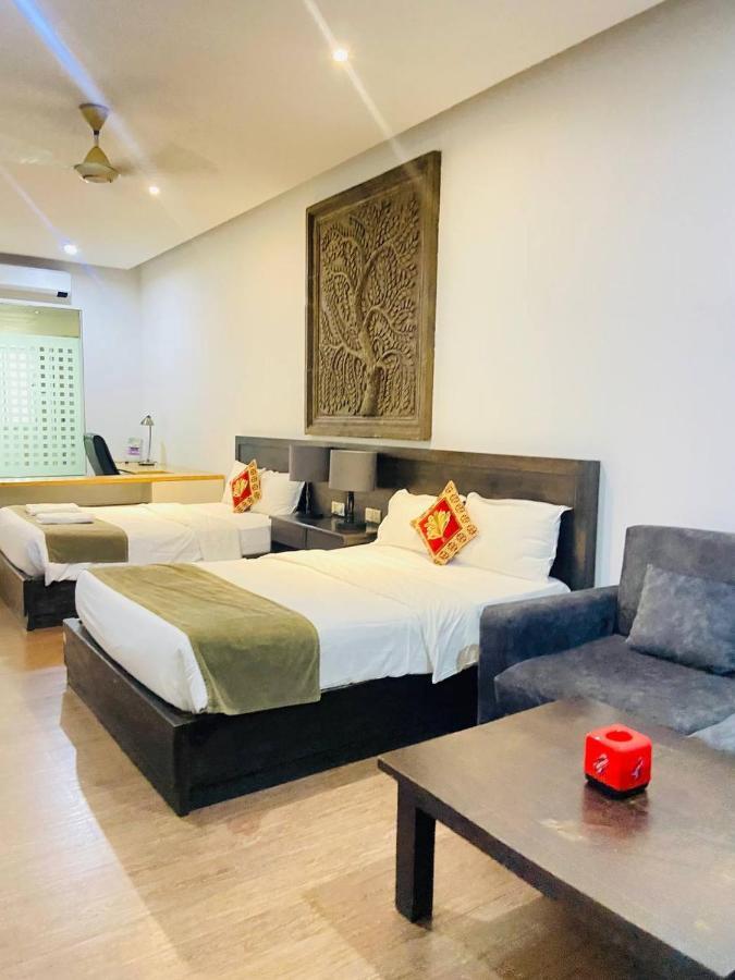 Blue Crystal Boutique Hotel Phnom Penh Eksteriør bilde