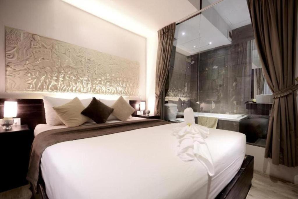 Blue Crystal Boutique Hotel Phnom Penh Eksteriør bilde