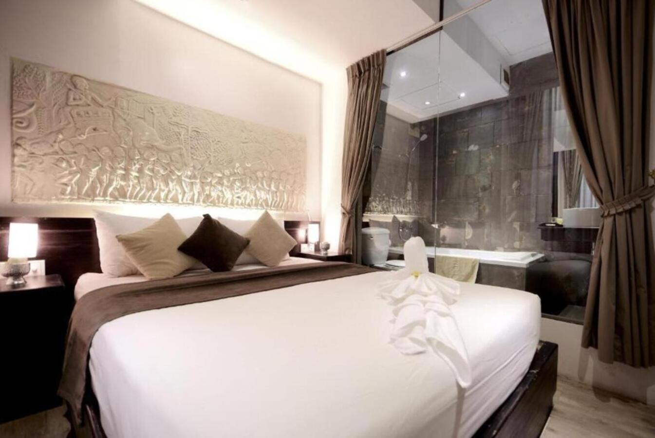 Blue Crystal Boutique Hotel Phnom Penh Eksteriør bilde
